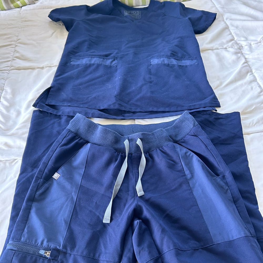Xs figs scrub set, navy blue